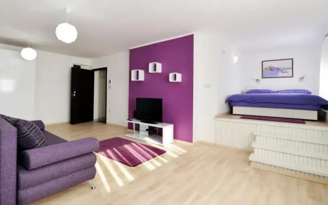 Quatric Apartments