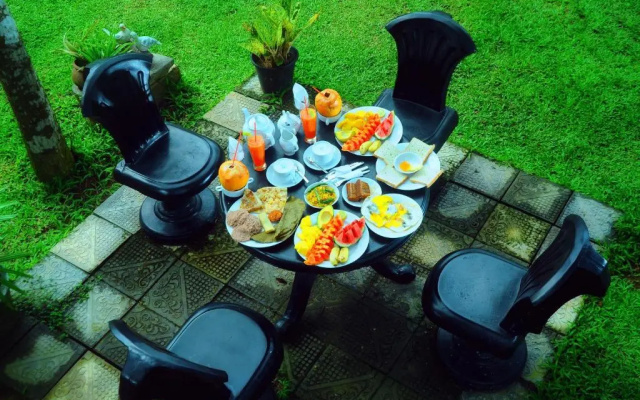 Friendship Villa