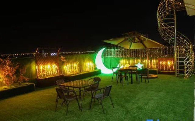 Ruili Manxing Boutique Hotel