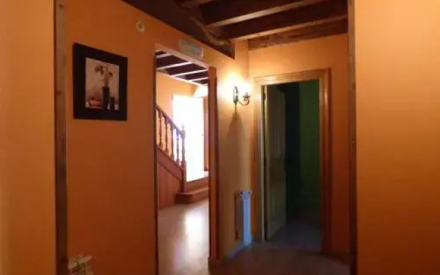 Отель Pensión la Campanilla вид на фасад