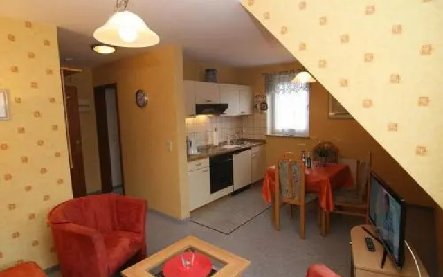 Haus Schumacher, Wohnung 1