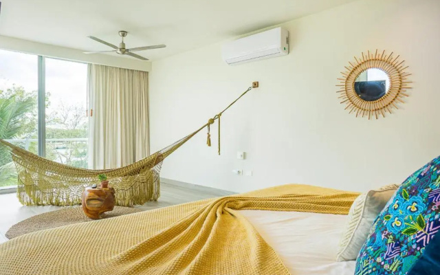 Private Canal Villa 10min to Beach