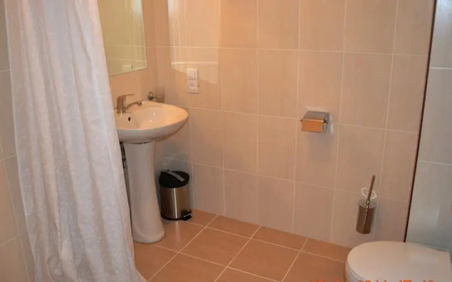 Deka Guest House