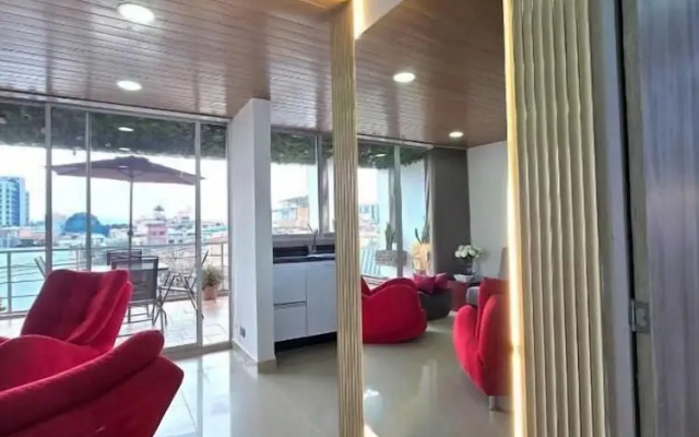 Hotel Penthouse-Terraza-Cario Infantil