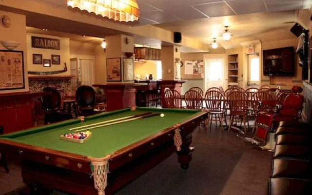 Wells Hotel