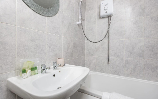 Nightingale Suite by Kasar Stays