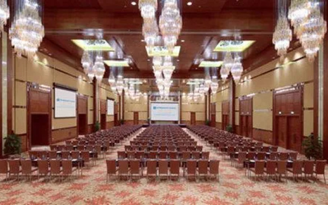 Wyndham Grand Plaza Royale Hainan Longmu