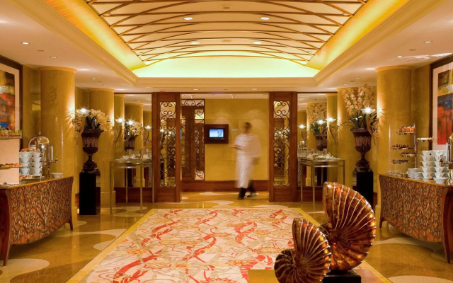 Sofitel Macau At Ponte 16