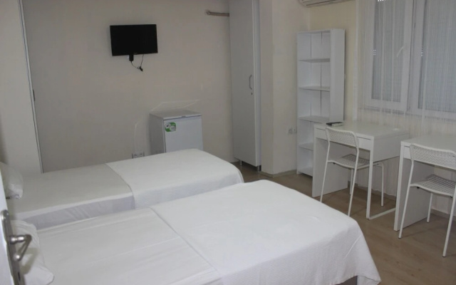 Khan's Hotel
