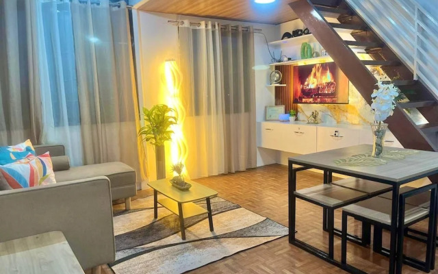 Bloomstone Urban Chill Cabin
