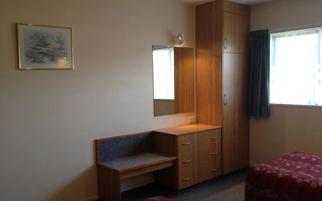 Arran Motel