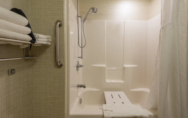 Holiday Inn Express & Suites Wheat Ridge-Denver West by IHG