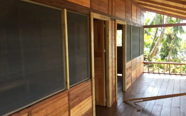Pacific Lodge