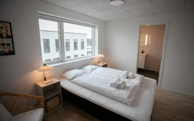 New / 4 Br / Cozy / Walks / Hoyvík