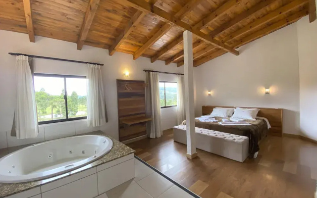 Hibisco Home Hotel