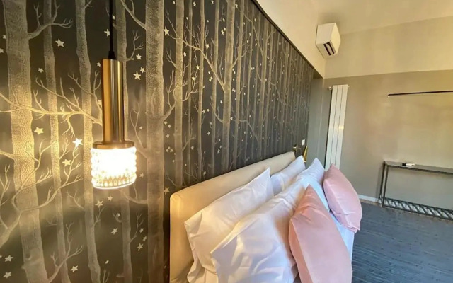 Cavour Urban Rooms - by Ghor
