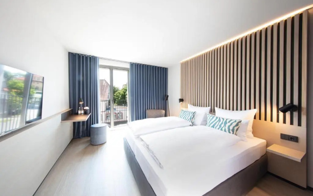 4K Hotel