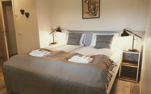 Grásteinn Guesthouse