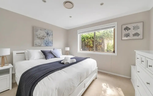 3-bed With Beach Views and Entertainment Area