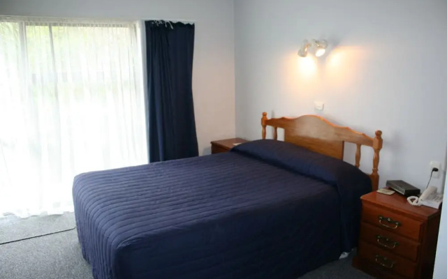 Awatea Park Motel