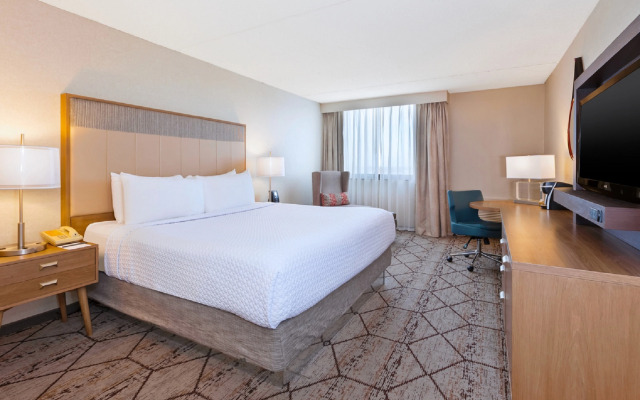 Crowne Plaza Columbus North- Worthington by IHG