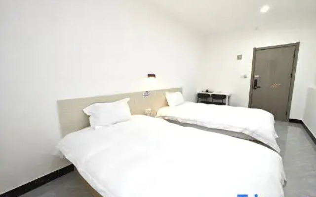 Xinshi Gem Hotel Zhangzhou