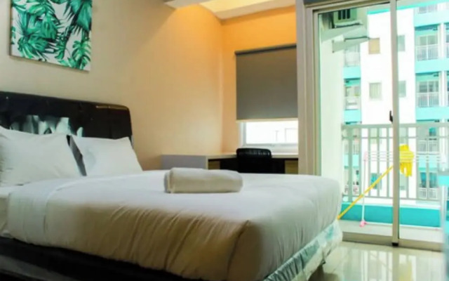 Pool View Studio Room Apartment The Nest Puri