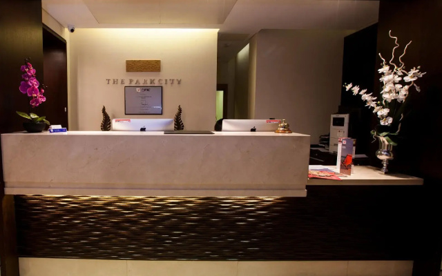 The Park City Grand Plaza Kensington