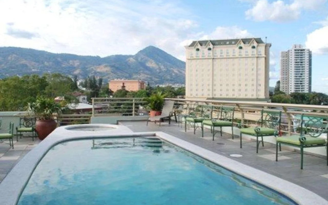 Hotel Clarion Suites Las Palmas