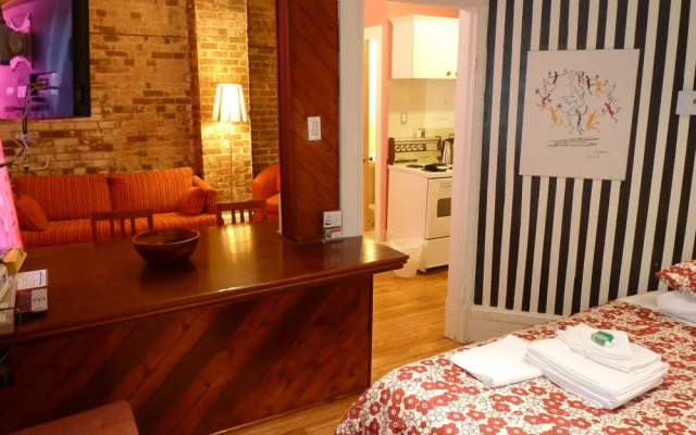 Gite University Bed and Breakfast