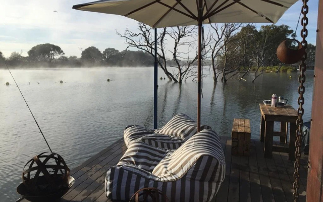 Bill’s Boathouse II