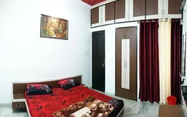 Sadhna Guest House