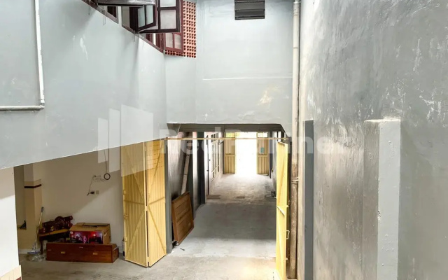 Homestay & Cafe Blessings Near Station Center Town RedPartner