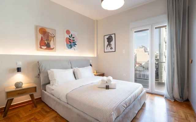Classy Apartment in Koukaki, Walk to Metro & Acropolis