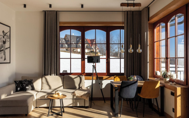 Karpielówka Suites Parking & Mountain View by Downtown Apartments