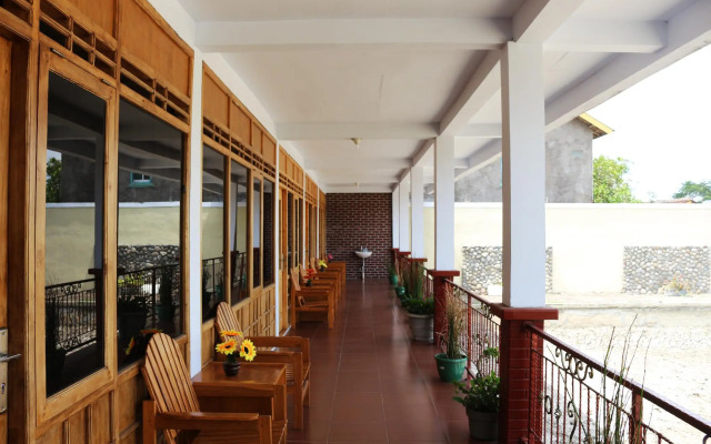 OYO 1722 Villa Ciparay Indah