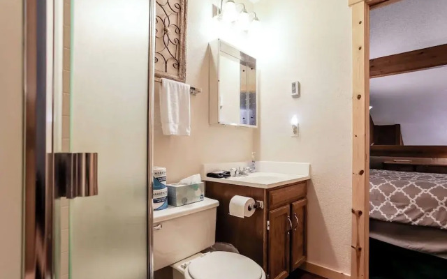 Family Fun Condo Stay for 6!