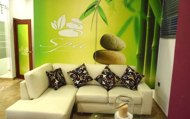 Hotel Punta Arena