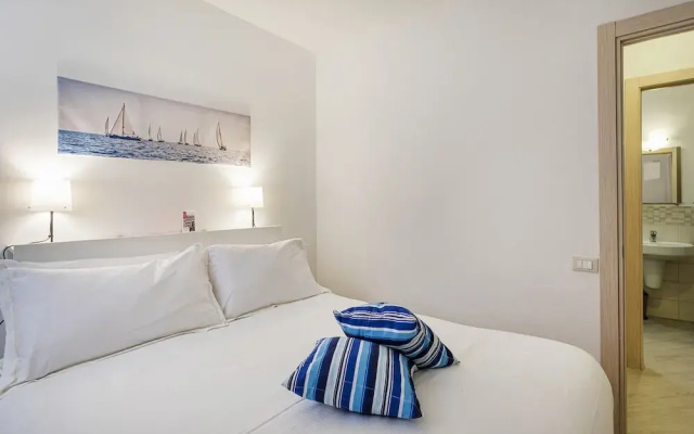 Comfy Apartment Near the Harbor by Wonderful Italy