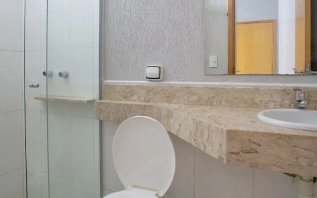 OYO Vitrine Hotel - 15 minutos do Aeroporto de Goiânia