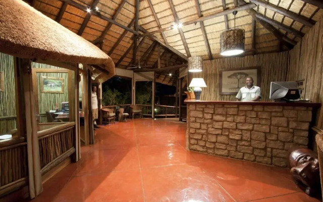  Ubizane Wildlife Reserve Safari Lodge & Tree Lodge