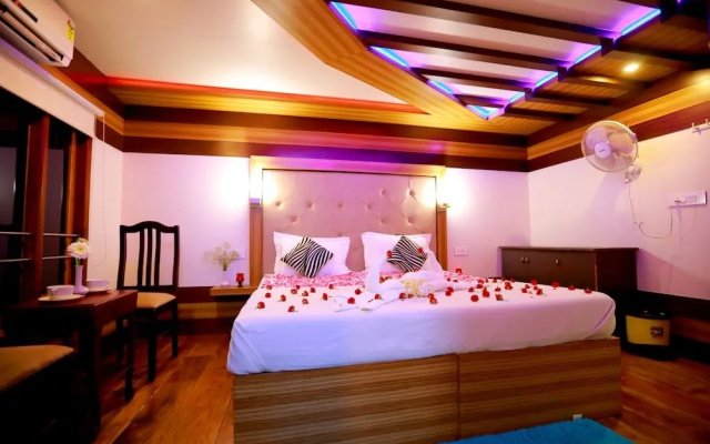 Kerala Luxury House Boat