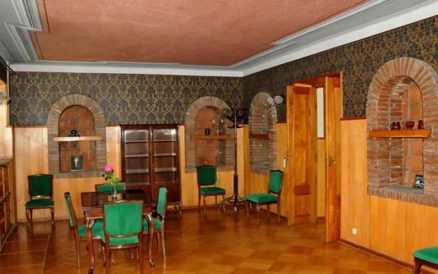 Guest house