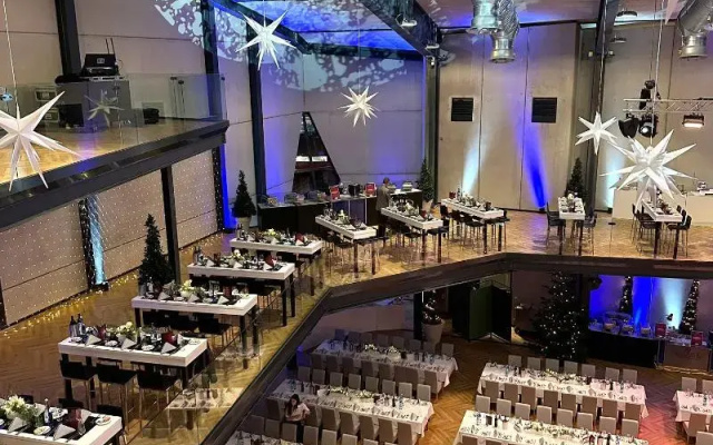 Hotel im Zentrum für Visionen