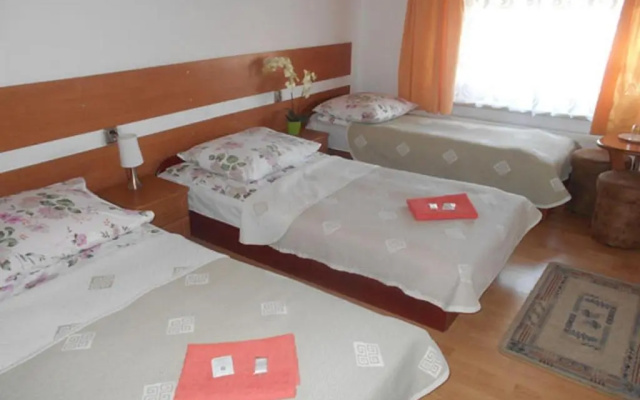 Hotelik Gościnny