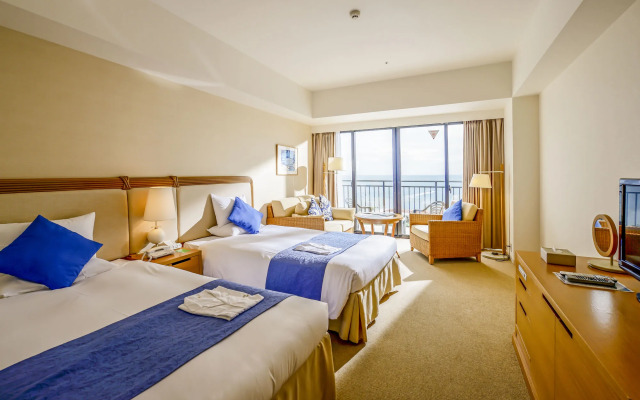 Отель Southern Beach Hotel & Resort Okinawa