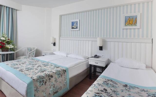 Monachus Hotel & Spa - All Inclusive комната для гостей