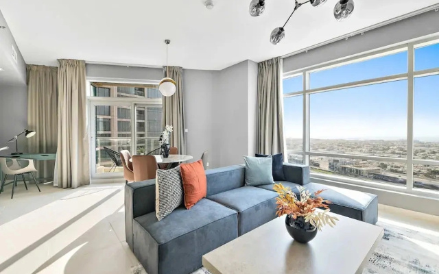 Silkhaus High Floor With New Furniture Balcony