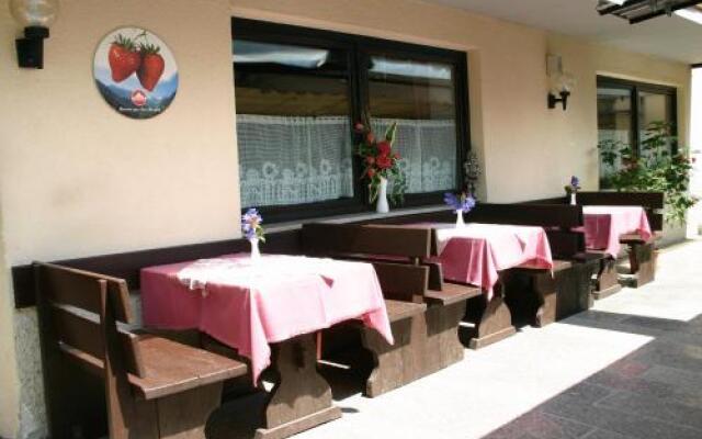 Hotel Pizzeria Ortlerhof Монклассико питание