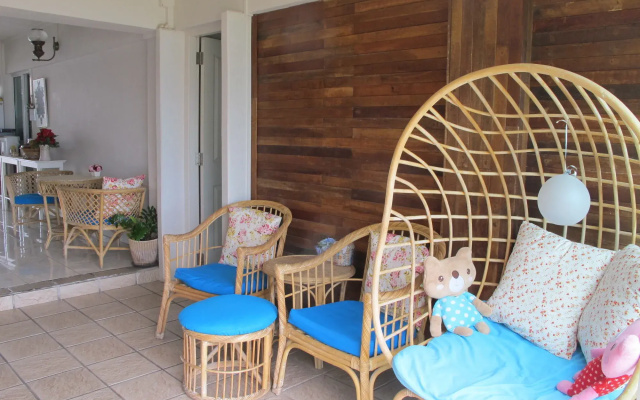 Baan Sattahip By The Sea